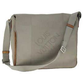 LOUIS VUITTON Borsa a Spalla Messaggero Damier Geant Tail M93030 LV Auth bs20418