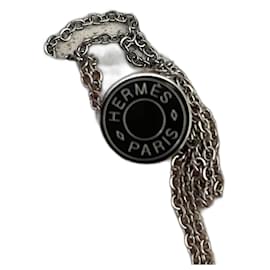 Colgante Hermès Clou de Selle collar de acero plata