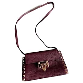 Valentino Garavani Rockstud Handbag Dark Red Fur