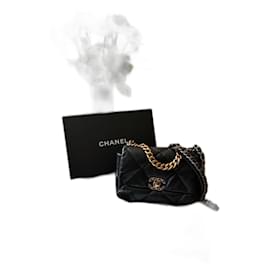 Chanel 19 Small nero oro argento hardware borsa a pattina