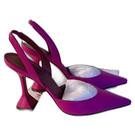 Escarpins Amina Muaddi Holli Sling en cuir rose