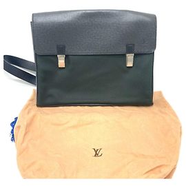 Borsa a Spalla Louis Vuitton Taiga Saratov GM