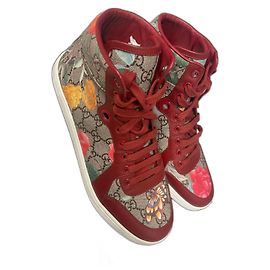 Sneakers Gucci in pelle rossa