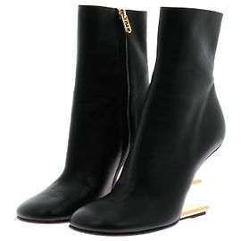 Stivaletti FENDI T.EU 36.5 Pelle