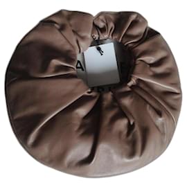 Borsa Mansur Gavriel Scrunchie in pelle nocciola
