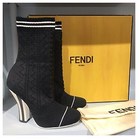 FENDI Ankle boots T.EU 38 Cloth