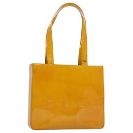 CHANEL Bolsa Tote Esmalte Amarillo CC Auth fm4195
