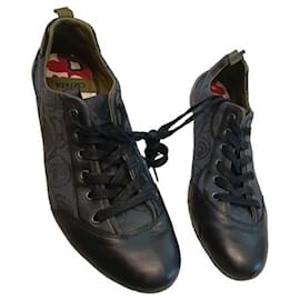 Zapatillas Kenzo negras, talla 41, modelo unisex, en perfecto estado