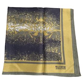 Foulard quadrato in seta Taifun 52x52 Verde Oliva Khaki - Autre Marque