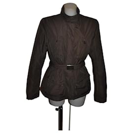 Chaqueta acolchada Aspesi con cinturón marrón