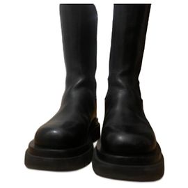 Bottega Veneta Lederstiefel Schwarz 37