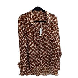 Autre Marque UNA MANI Bluse in Zigarrenfarbe