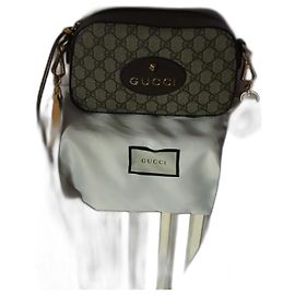 Borsa Gucci Neo Vintage in tela Supreme GG