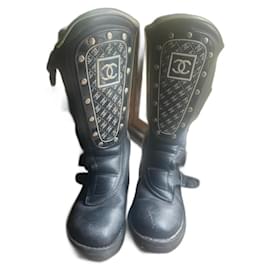 Botas Biker Chanel Negras de Goma