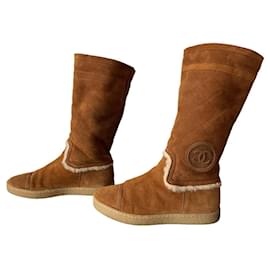 Botas de shearling forradas de piel Chanel