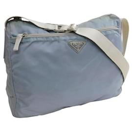 Borsa a tracolla incrociata in nylon blu ghiaccio di Prada Sport con logo