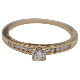 Autre Marque AMOUR Trauring mit Diamanten