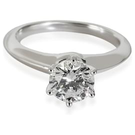 Tiffany Solitaire Verlobungsring aus Platin H VS2 1,02 CTW von Tiffany & Co.