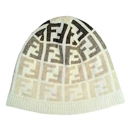 Fendi-Hut aus Kaschmir und Wolle, beige, FF-Monogramm.