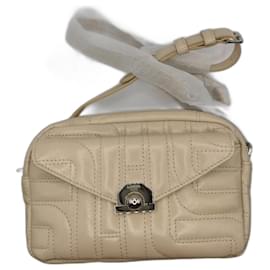Bolso cámara Lancel de cuero acolchado beige
