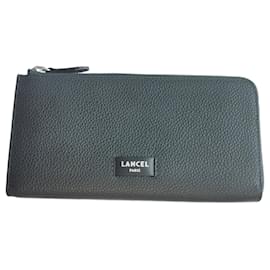 Lancel Ninon Geldbörse aus grünem Leder