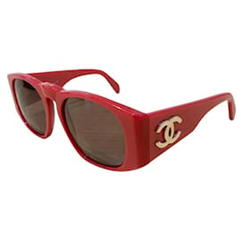 Occhiali da sole vintage Chanel anni '90, corallo rosso e oro 0004 40