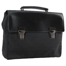 Bolsa de negocios de lona Zucchino FENDI negra Auth bs20925
