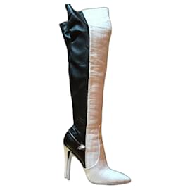John Richmond Stiefel aus schwarzem Leder