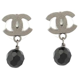 NUOVE ORECCHINI CHANEL LOGO CC E PERLA NERA METALLO ARGENTO - Chanel