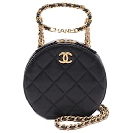 Runde Clutch mit Kette und ovalem Logo aus schwarzem, gesteppte Lammleder von Chanel