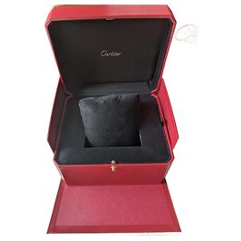 Cartier-Uhren- und Schmuckbox und rote Papiertüte