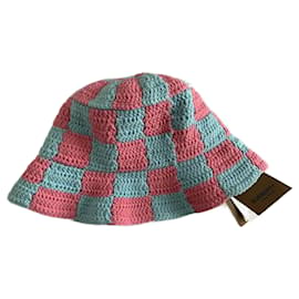 Cappello Bob Burberry all'Uncinetto Rosa e Azzurro Cotone