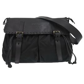 Borsa a tracolla e borsa a spalla Prada