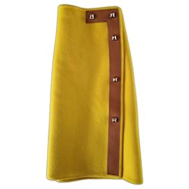 Hermès Wickelrock aus Kaschmir Camomille Gelb
