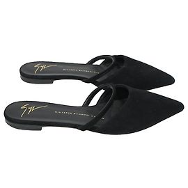 Ballerine a punta Giuseppe Zanotti in suede nero