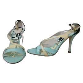 Décolleté Emilio Pucci con tacco kitten blu e beige in pelle