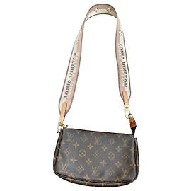 Louis Vuitton Pochette Accessoire Marrone in Tela