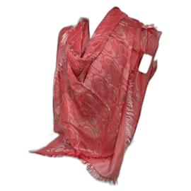 Chal de modal Vivienne Westwood
