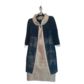 Autre Marque Completo Musani Couture Giacca Ricamata a Fiori e Abito Senza Maniche Blu Champagne
