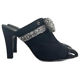 Sandali CHANEL T.EU 38.5 Tessuto