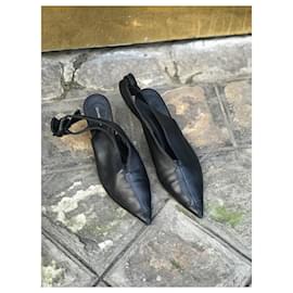 CELINE Absätze T.EU 37.5 Leder - Céline