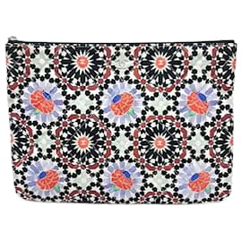 Clutch in tessuto Chanel