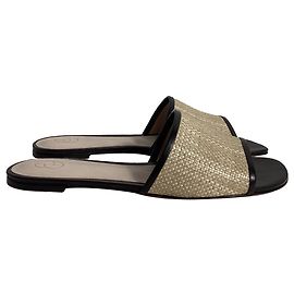 Autre Marque Infradito in rafia nera con dettagli in pelle Porte & Paire