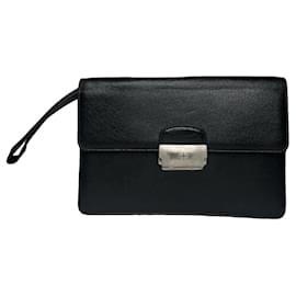 Clutch in pelle nera Bow Cut di Givenchy