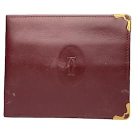 Borsa in pelle verniciata bordeaux di Cartier