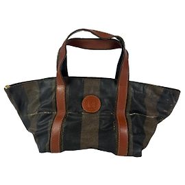 Borsa a tracolla in pelle marrone Fendi Baguette