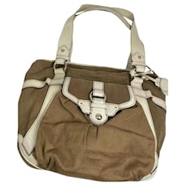 Céline Borsa a mano in pelle bianca Celine Clasp