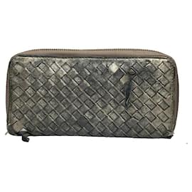 Bottega Veneta Intrecciato Geldbörse aus silbernem Leder