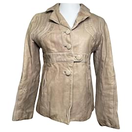 Abrigo de cuero beige Marni