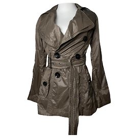 Abrigo trench de poliéster gris Waterloo de Burberry